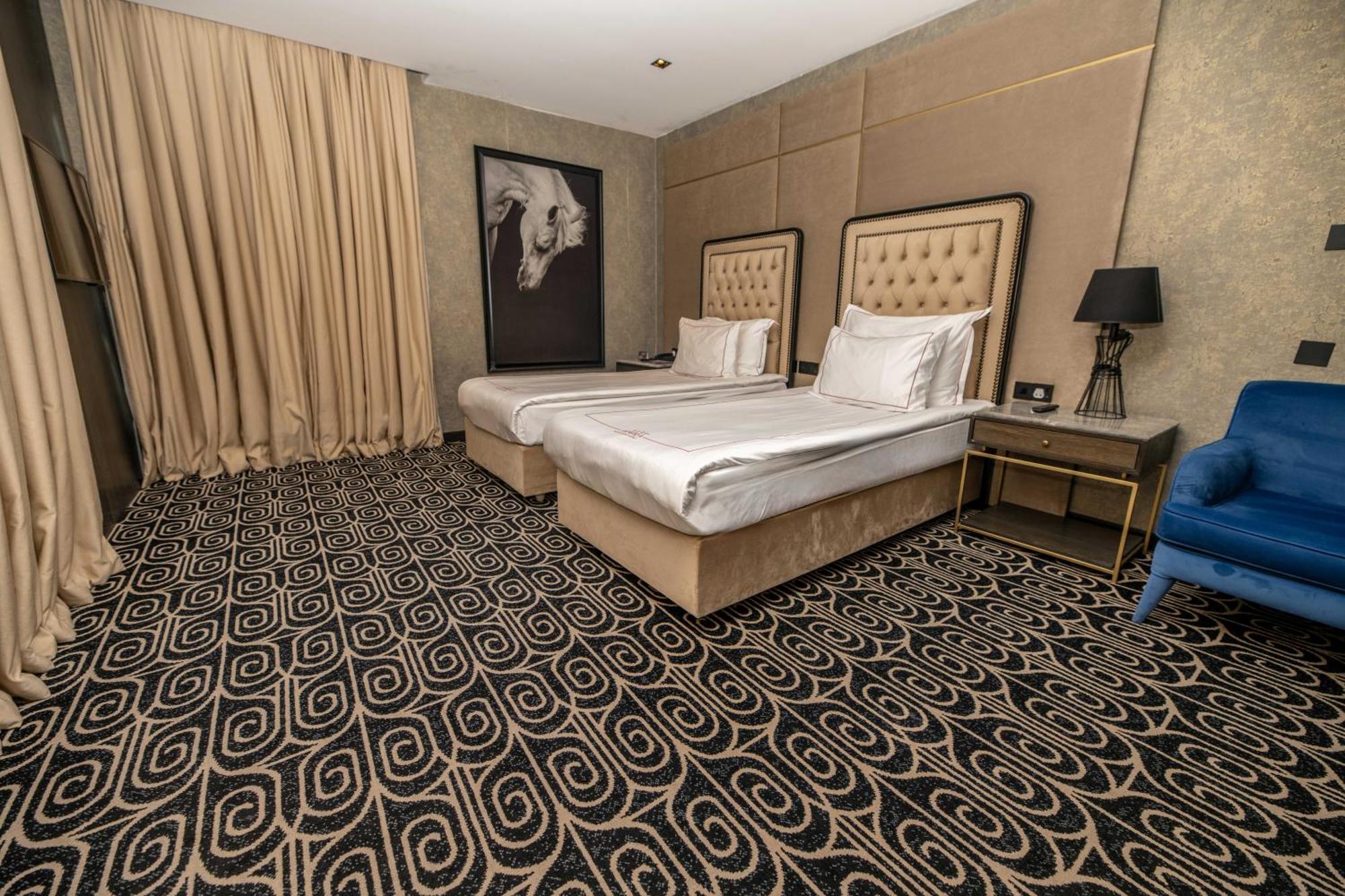 Grand Opera Hotel & Casino & Spa Кіренія Екстер'єр фото